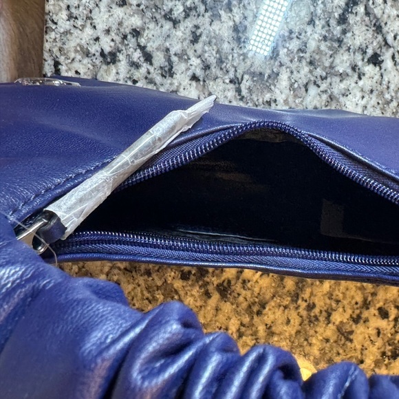 Kendall & Kylie Deep Blue Y2K Shoulder Bag - Picture 4 of 10